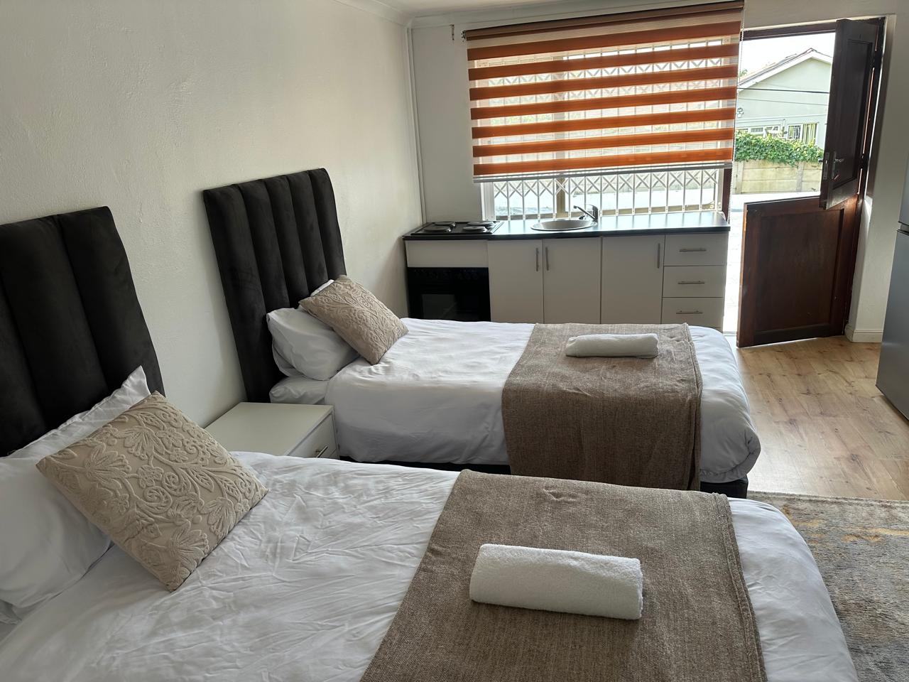 Twin beds in guest room